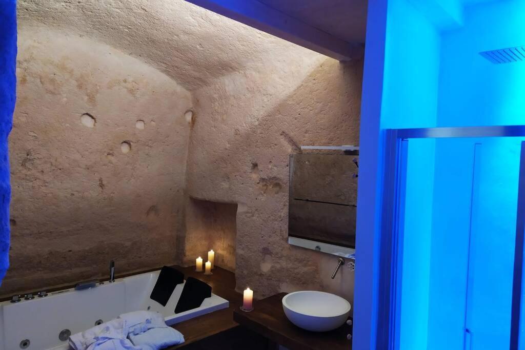 Fornaci 46 Sassi Con Idromassaggio Vila Matera Exterior foto