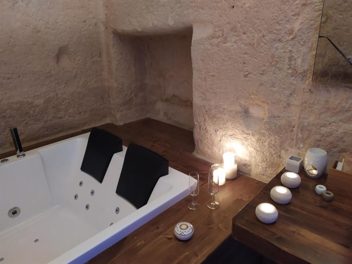 Fornaci 46 Sassi Con Idromassaggio Vila Matera Exterior foto